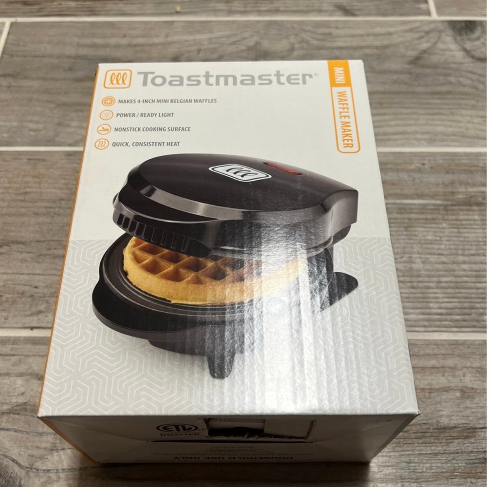 Black Mini Waffle Maker